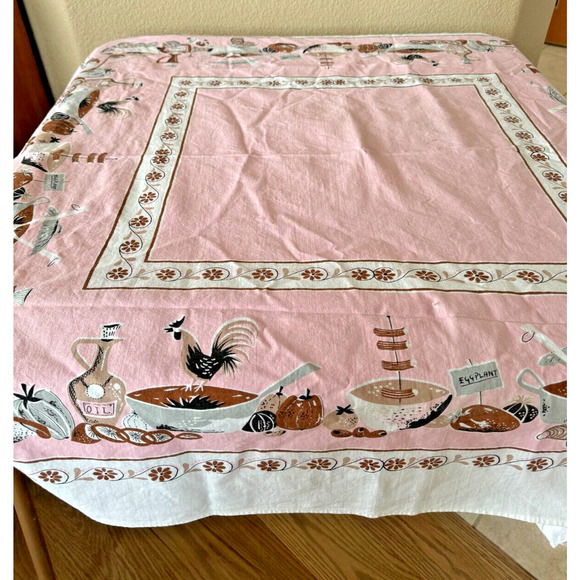 Vintage Printed Tablecloth Pink Brown 46"x51" Kitsch Retro Farmhouse Cottage - Picture 1 of 11